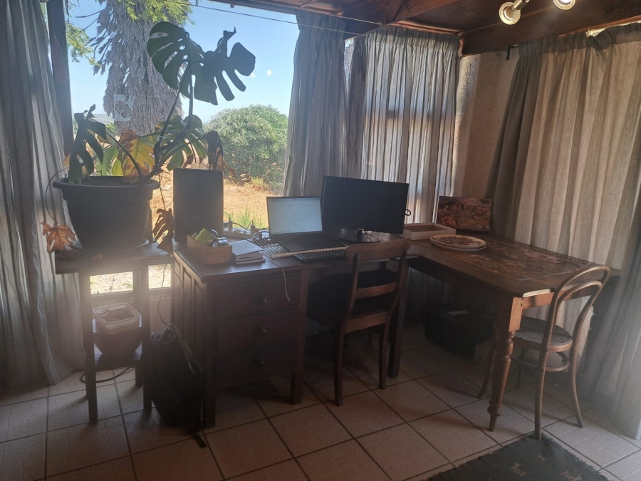 16 Bedroom Property for Sale in Trekoskraal Western Cape